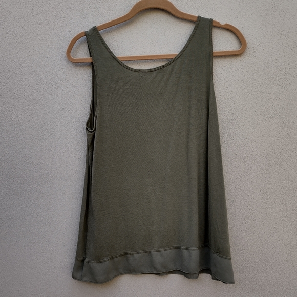 Loft Olive Green Dressy Tank Top in Size Medium - Picture 5 of 6